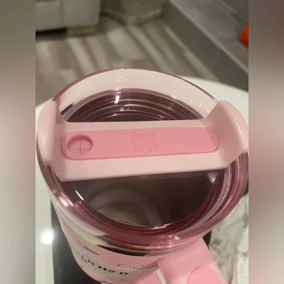 Unisex Stanley Hello Kitty Pink Magenta 40oz Quencher H2.0 Tumbler - Picture 12 of 14